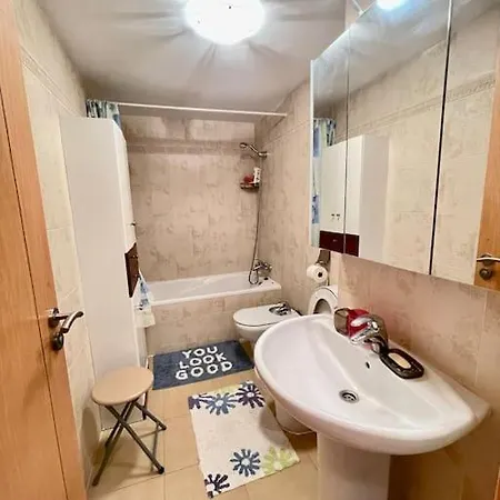 Apartment Cosy In Near Sandy Beach